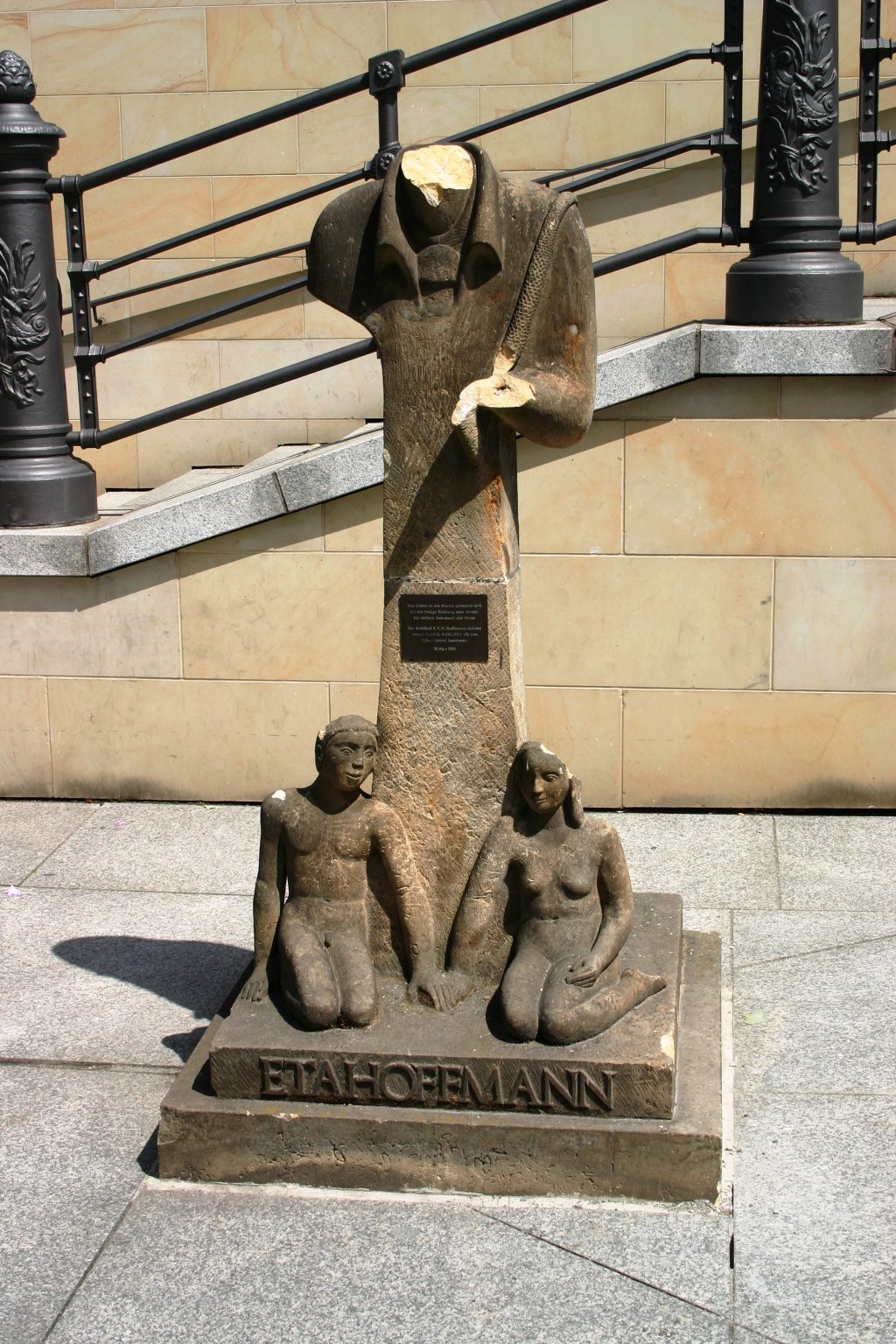 Denkmal E.T.A. Hoffmann – Bildhauerei in Berlin