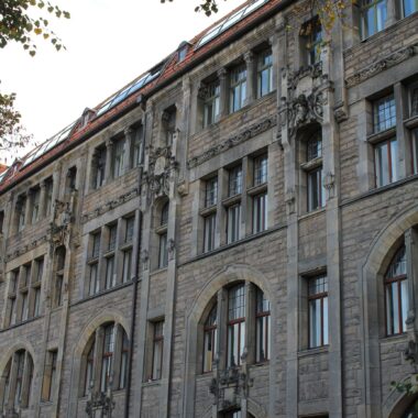 Allegorien der Hauptstände (Fassade Alt-Lietzow)