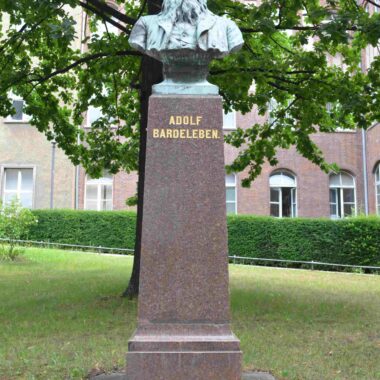 Adolf von Bardeleben-Denkmal