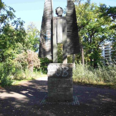 Hannah-Höch-Denkmal