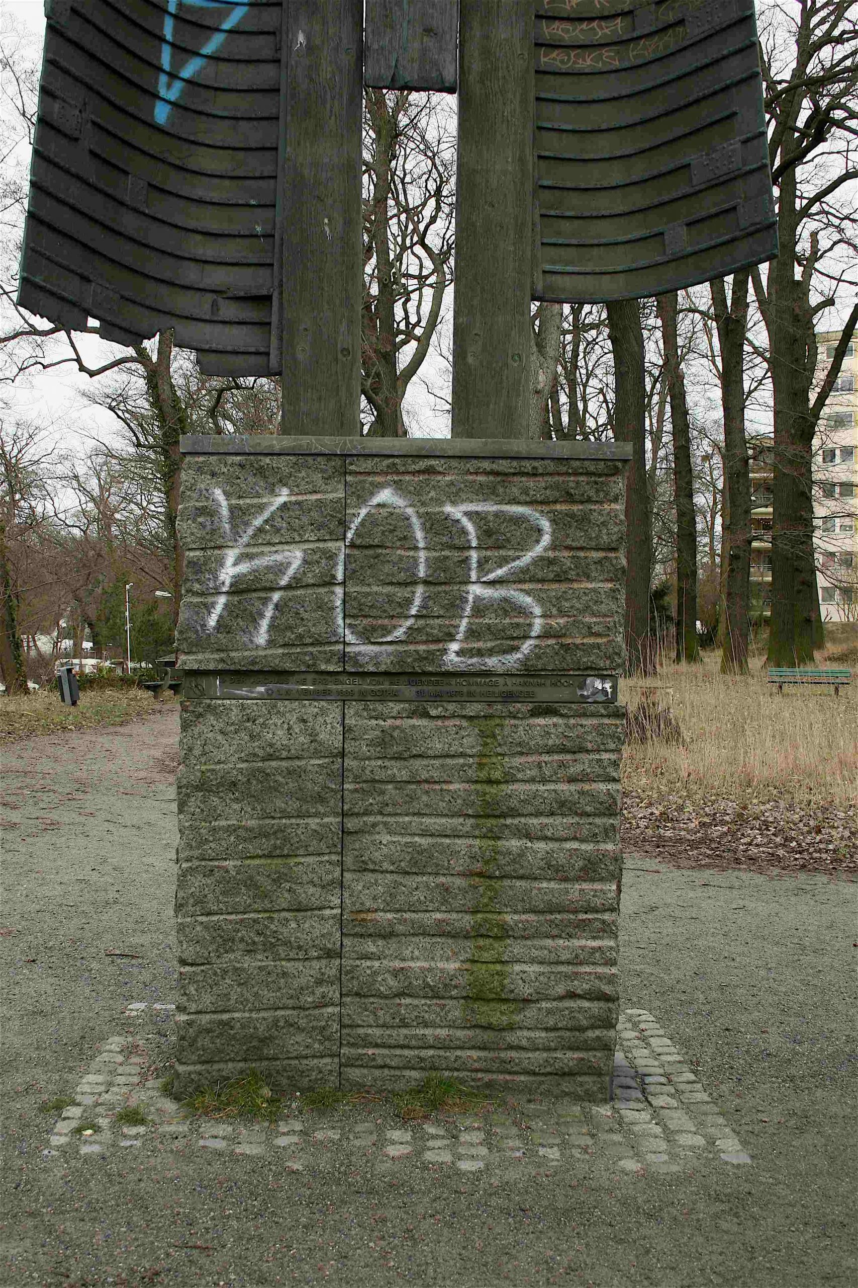 Hannah-Höch-Denkmal