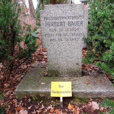 Gedenkstein Herbert Bauer