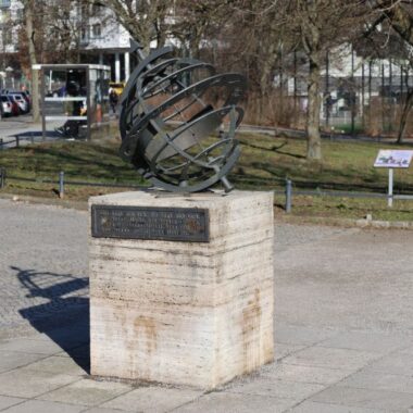 Sonnenuhr