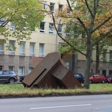 Ikarus