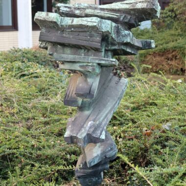 Sich entfaltende Form II
