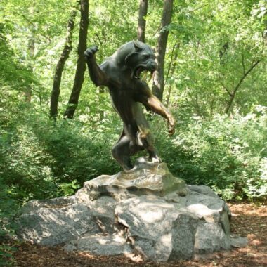 Säbelzahnkatze (vor 150.000 Jahren ausgestorben)