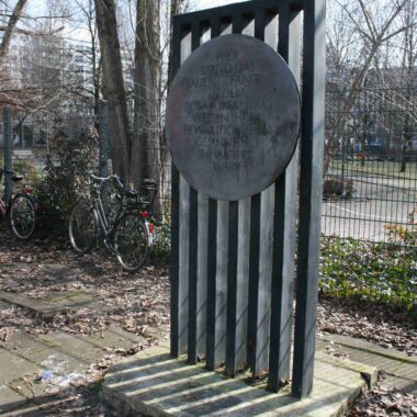Gedenkstele für Rosa Luxemburg