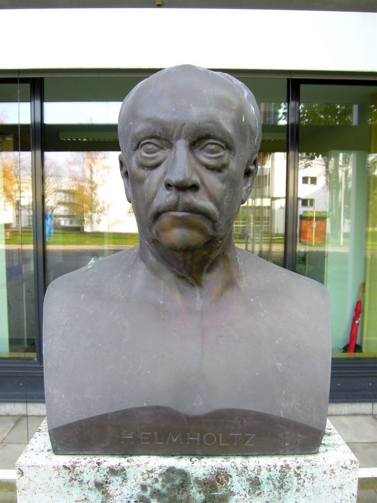 Denkmal für Hermann von Helmholtz Bildhauerei in Berlin
